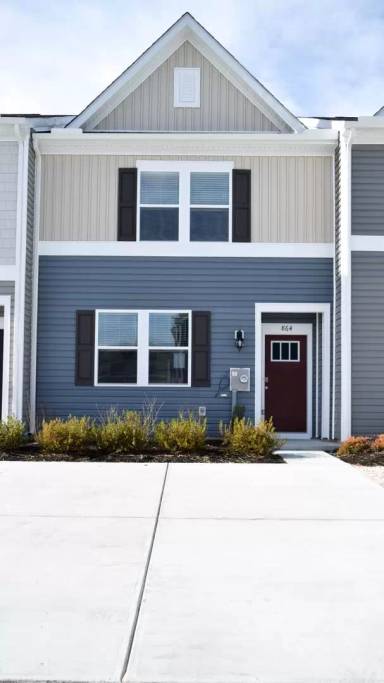 Main picture of Brand NEW Townhome for Rent!