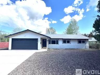 Main picture of 732 W Beal Rd