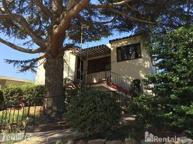 Main picture of 4696 Esther St