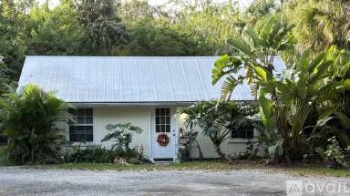 Main picture of 2975 5th St SW