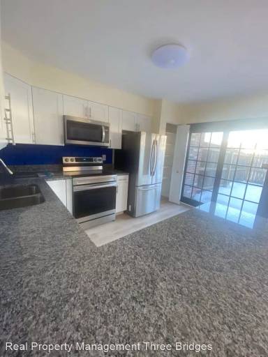 Main picture of 7408 Hazelcrest Dr