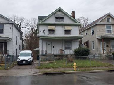 Main picture of 3425 Woodburn Ave