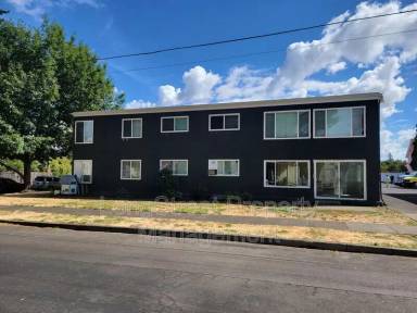 Main picture of 205 6th Ave SE