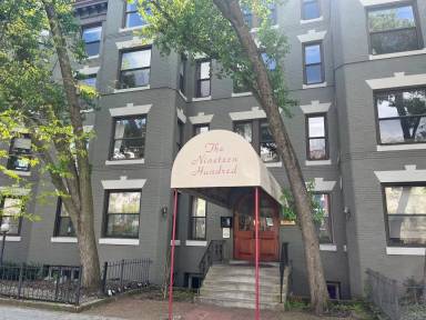 Main picture of 1900 S St NW