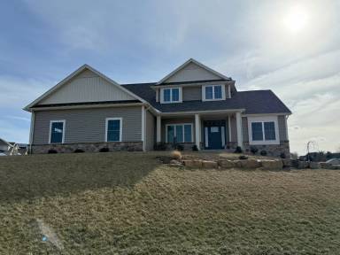 Main picture of 100 Pepperberry Ln