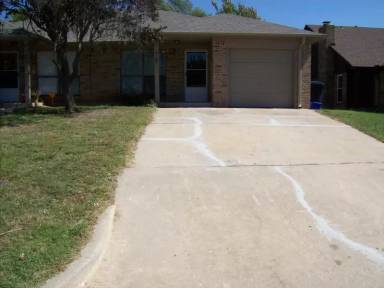Main picture of 410 S Greengate Dr