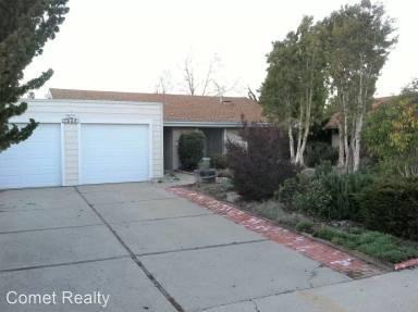 Main picture of 1350 Cavalier Ln
