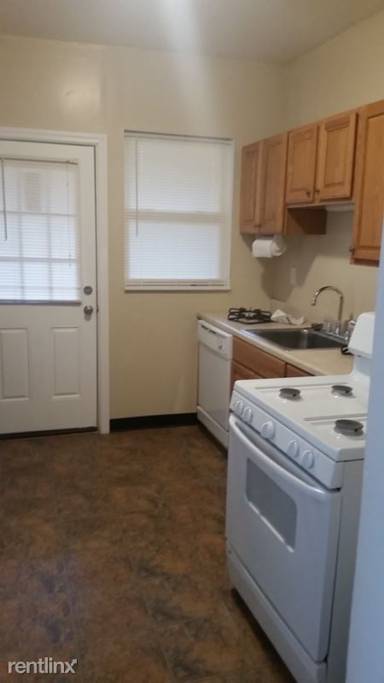 Main picture of 4008 Windsor St