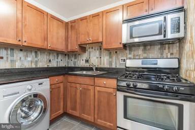 Main picture of 3111 Naylor Rd SE