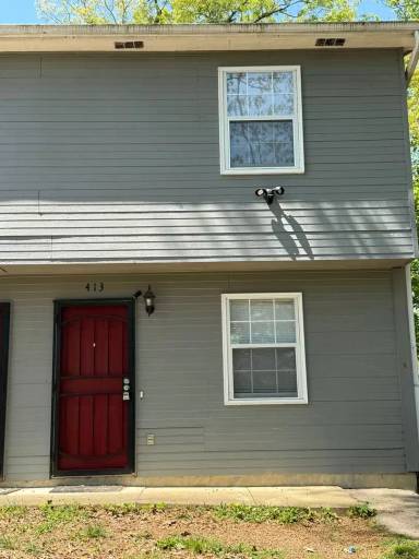 Main picture of 413 Booth Rd