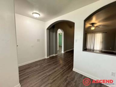 Main picture of 302 Tanner Michael Dr