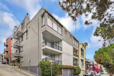 Main picture of 100 Alta St