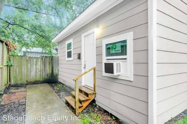 Main picture of 605 1/2 Enid St
