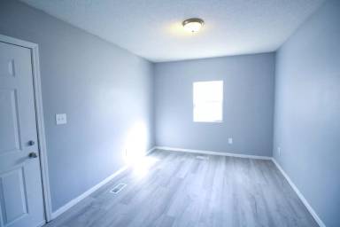 Main picture of 941 M St SW