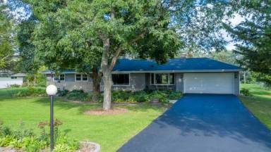 Main picture of 10254 N Sunnycrest Dr