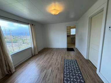 Main picture of 153 Octavia Ave