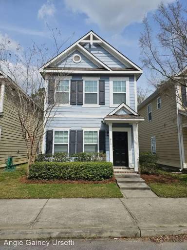 Main picture of 416 Forsythia Ave