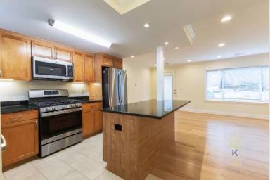 Main picture of 112 Independence Dr