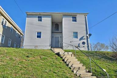 Main picture of 5211 Montgomery Rd