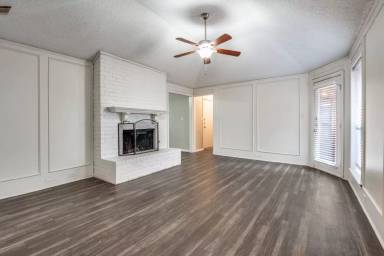 Main picture of 2118 Falcon Ridge Dr