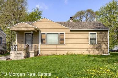 Main picture of 6106 N 36th St