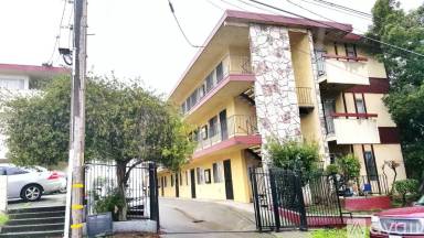 Main picture of 1830 10th Ave