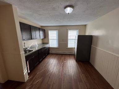 Main picture of 500 Providence St