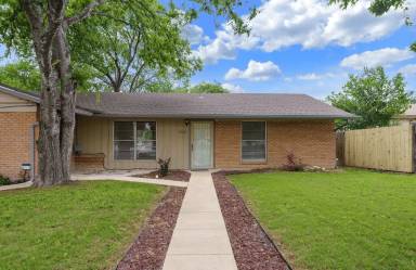 Main picture of 308 E Cheryl Dr