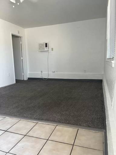 Main picture of 1115 Holly Ave