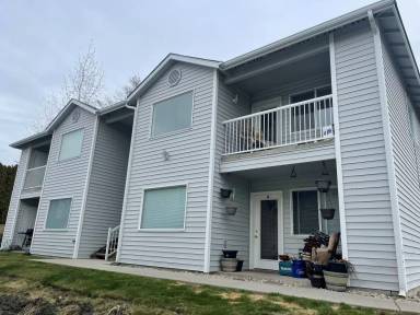 Main picture of 595 Eastmont Ave