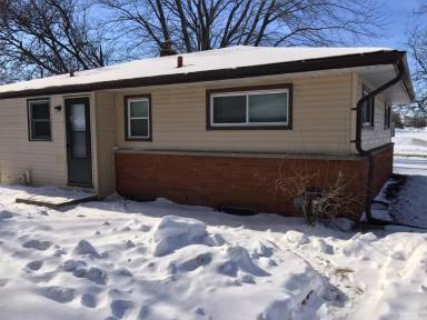 Main picture of 7934 N Edgeworth Dr