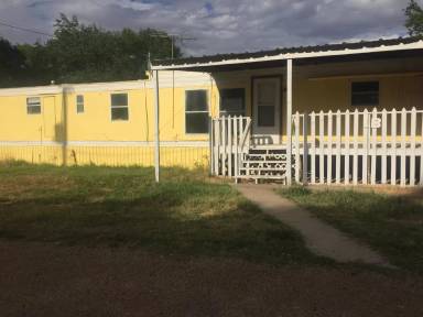 Main picture of 400 SE 58th Ave