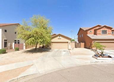 Main picture of 916 W Carter Rd