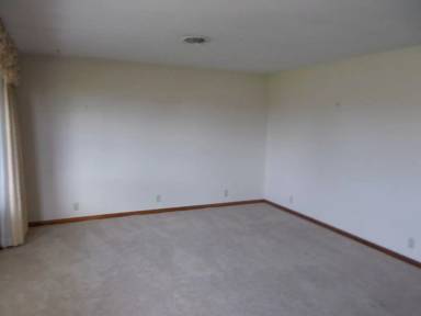 Main picture of 3589 Chester Blvd