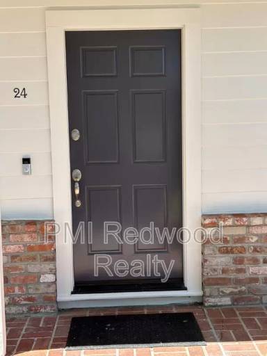 Main picture of 24 Hilltop Dr