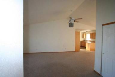 Main picture of 240 W Pawnee Dr