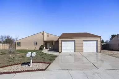 Main picture of 2656 N Siesta Ln
