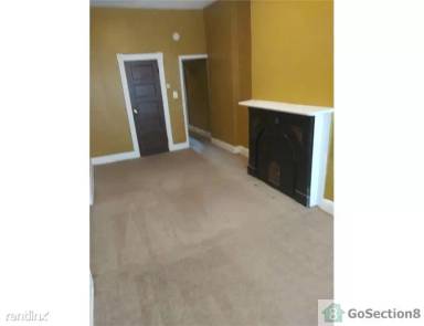 Main picture of 905 E Preston St