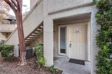 Main picture of 3060 Tarpon Dr