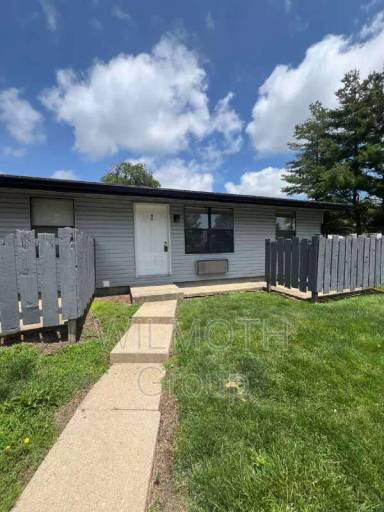 Main picture of Meadowood Apartments