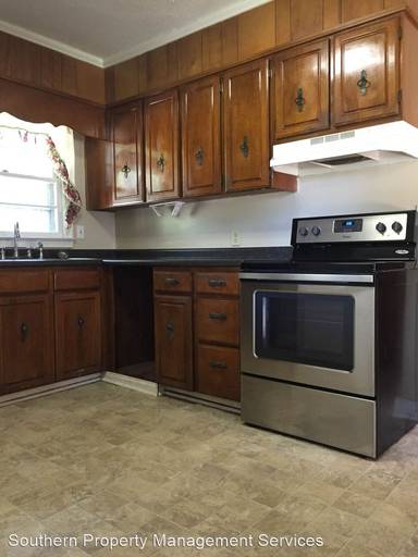 Main picture of 318 Clairborne Ave
