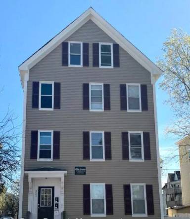 Main picture of 219 Spruce St