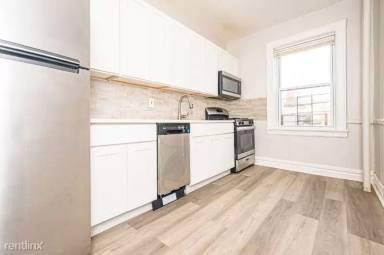 Main picture of 7328 Kennedy Blvd