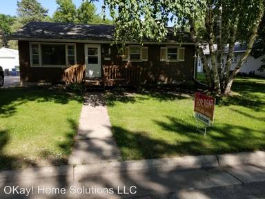 Main picture of 377 13th St SE