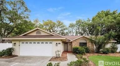 Main picture of 35128 Silver Oak Dr