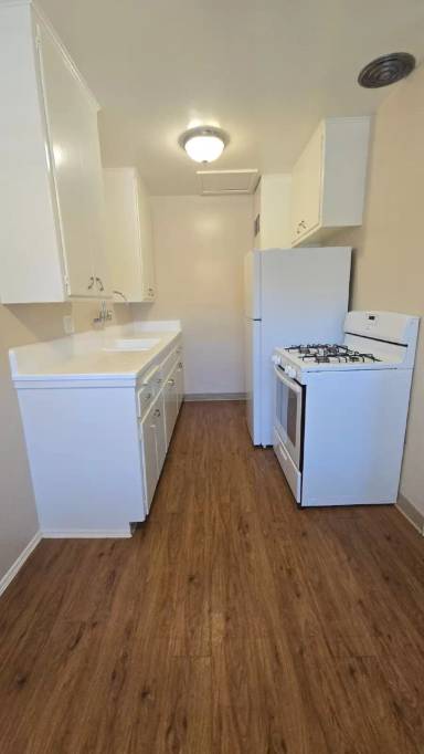 Main picture of 31 Eloise St