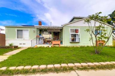 Main picture of 201 Cypress St