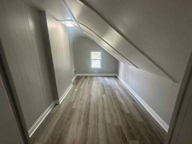 Main picture of 1082-1084 E 16Th Ave