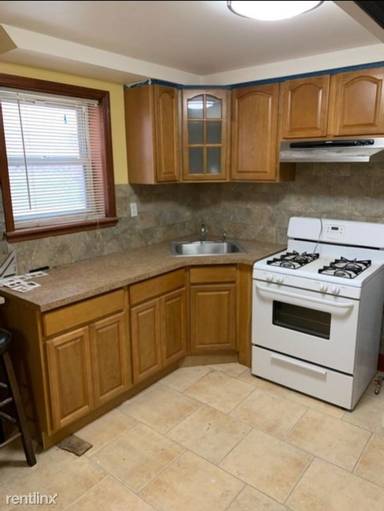Main picture of 4810 Avenue J