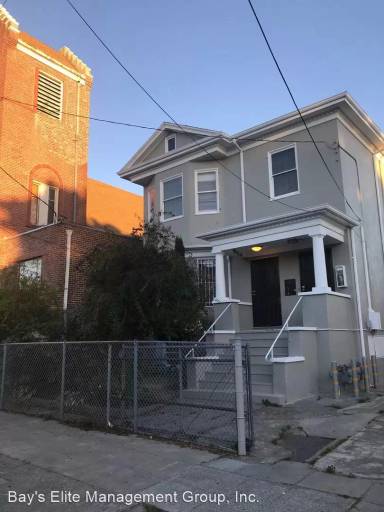 Main picture of 1730 7th Ave